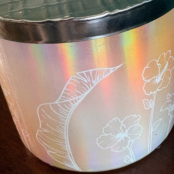 Bath & Body Works Strawberry Daiquiri Scented 3 Wick Candle 14.5oz New - Picture 6 of 6